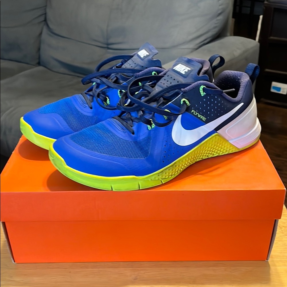 Nike Metcon 1 “Game Royal”